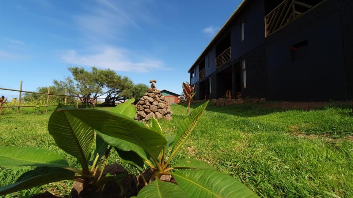 Apartamentos Tupuna Lodge Hanga Roa Exterior foto